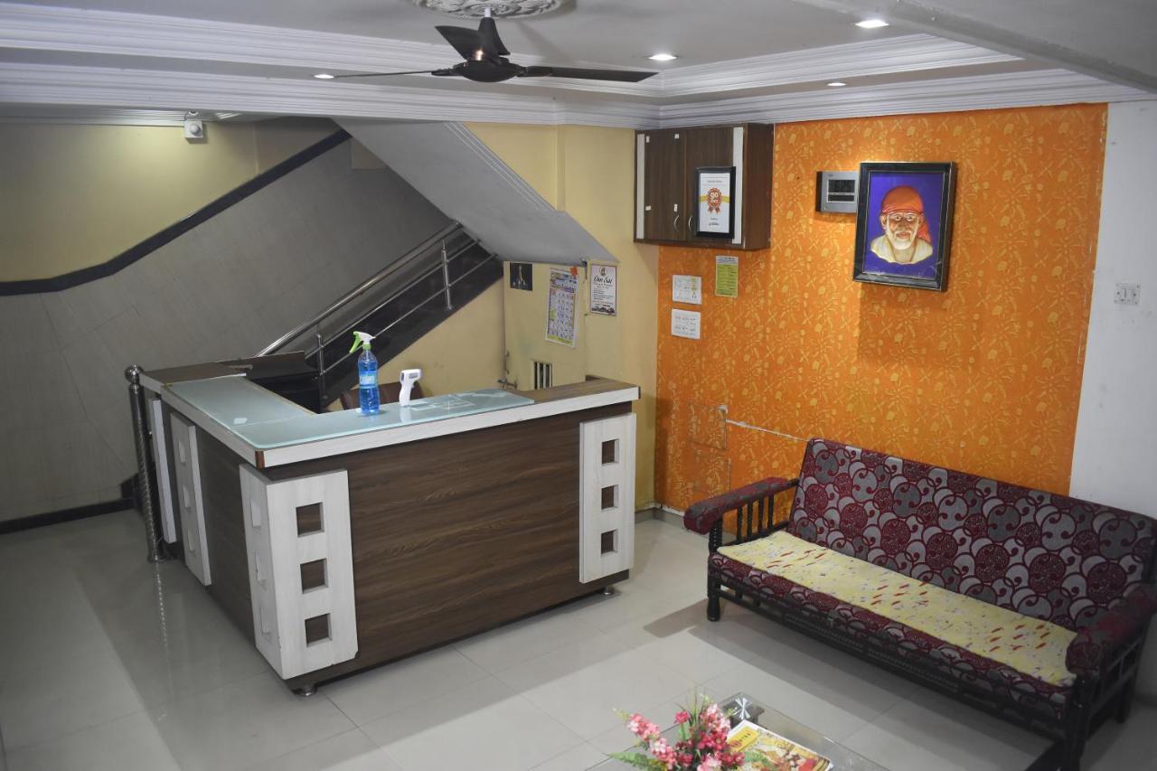Hotel Sai Vishwa Shirdi Buitenkant foto