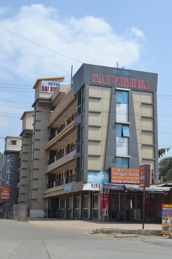 Hotel Sai Vishwa Shirdi Buitenkant foto